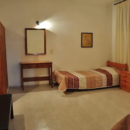 Michalis Hotel 3*